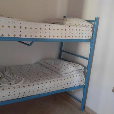 Paradise Family Oda ve Kahvaltı Orikum